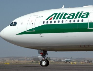 Ιταλία: «Ανέφικτη η ανακεφαλαιοποίηση της Alitalia»